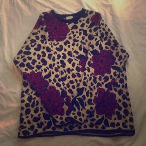 Adorably fun xxl sweater